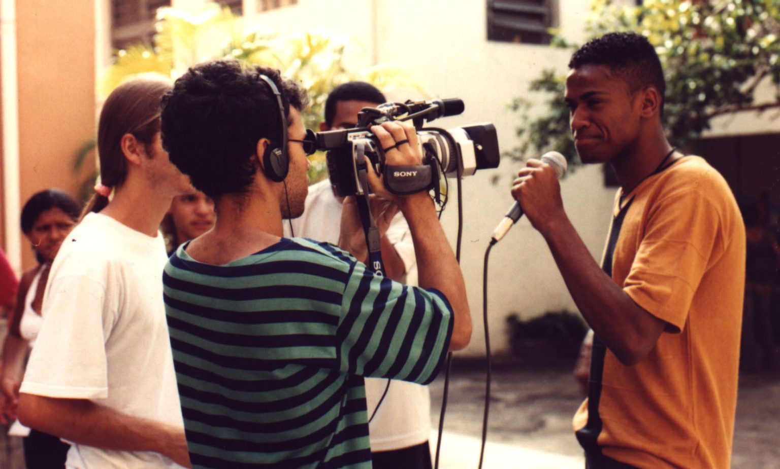 Como promover o protagonismo juvenil? - AIC
